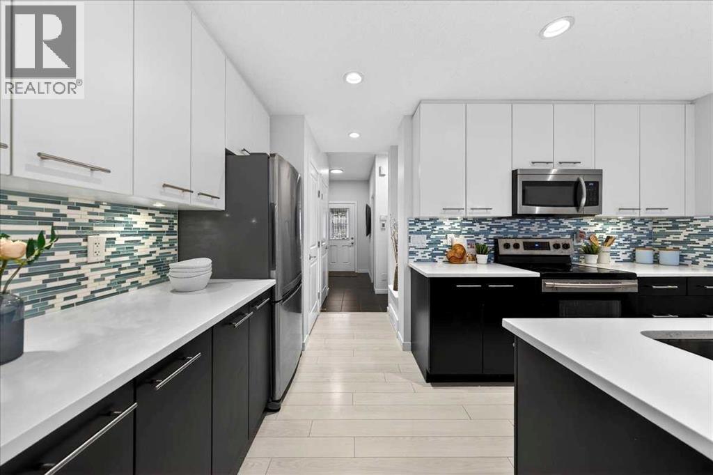 43 Chaparral Valley Common Se, Calgary, Alberta  T2X 0T4 - Photo 4 - A2283032