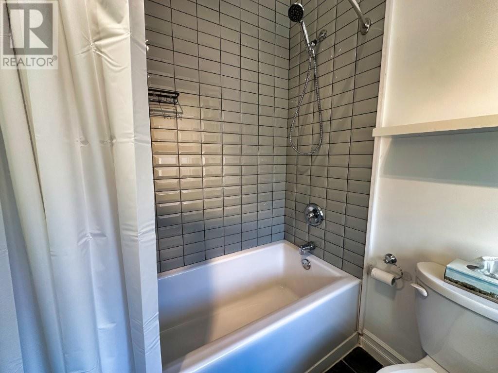 130 Pine Street, Thunder Bay, Ontario  P7A 5X5 - Photo 31 - TB2600128