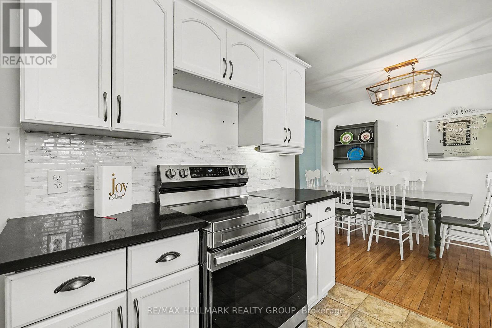 507 Clothier Street E, North Grenville, Ontario K0G 1J0 - Photo 7 - X12669544