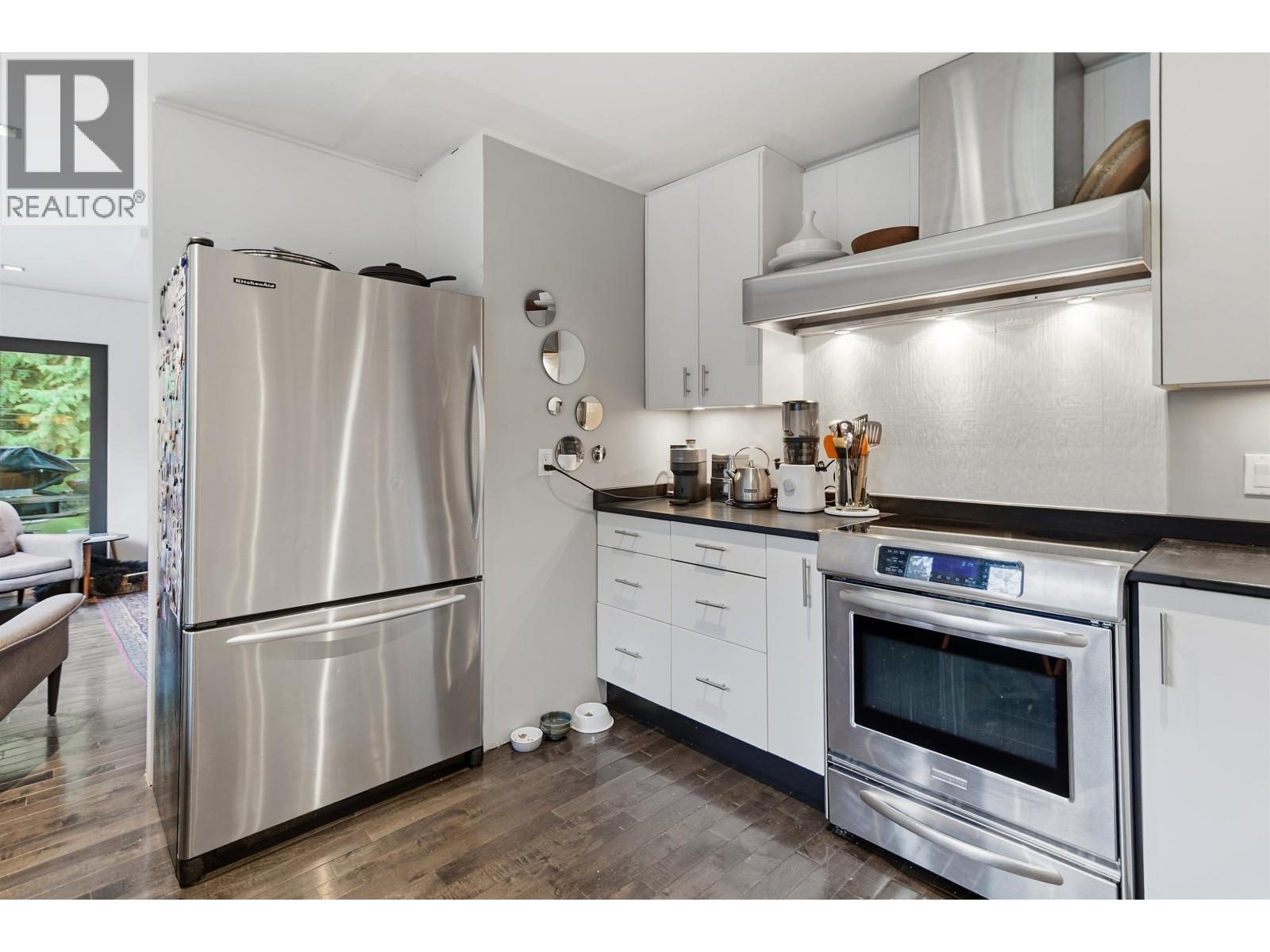 1531 Lockyer Road, Roberts Creek, British Columbia  V0N 2W1 - Photo 19 - R3085171