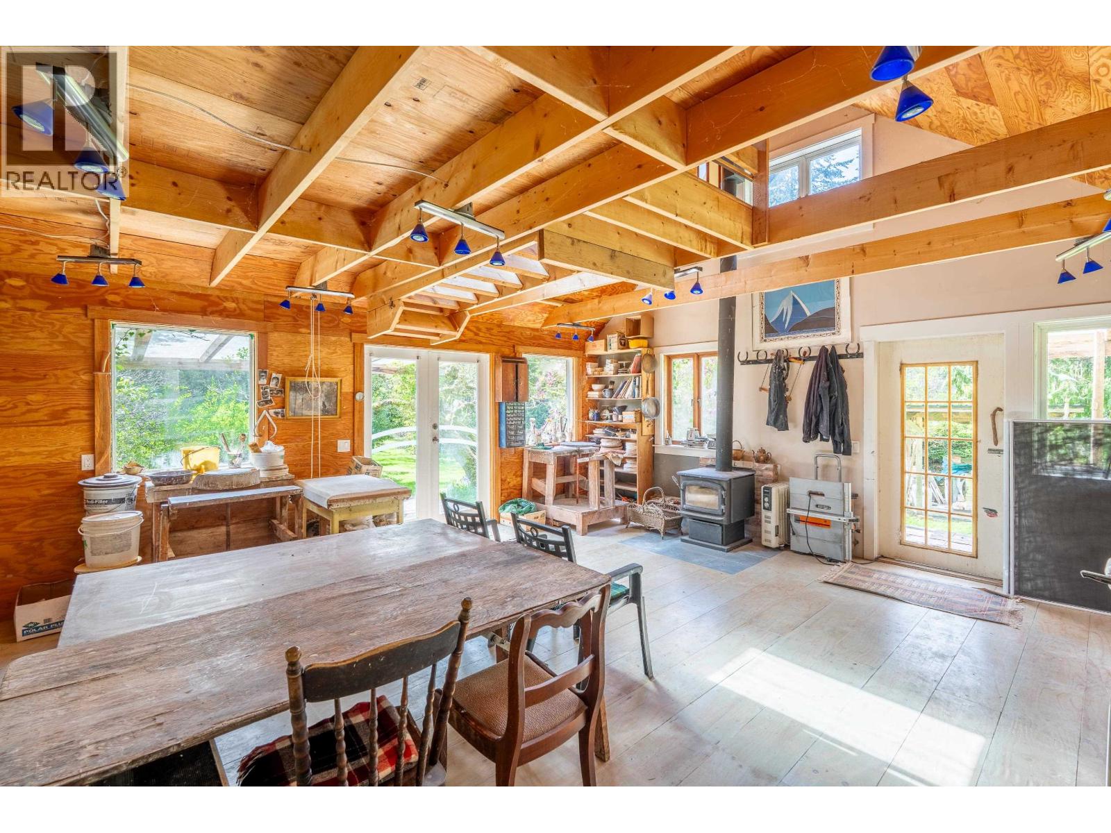 1531 Lockyer Road, Roberts Creek, British Columbia  V0N 2W1 - Photo 35 - R3085171