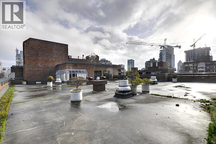 517 1330 Burrard Street, Vancouver, British Columbia  V6Z 2B8 - Photo 4 - R3085169