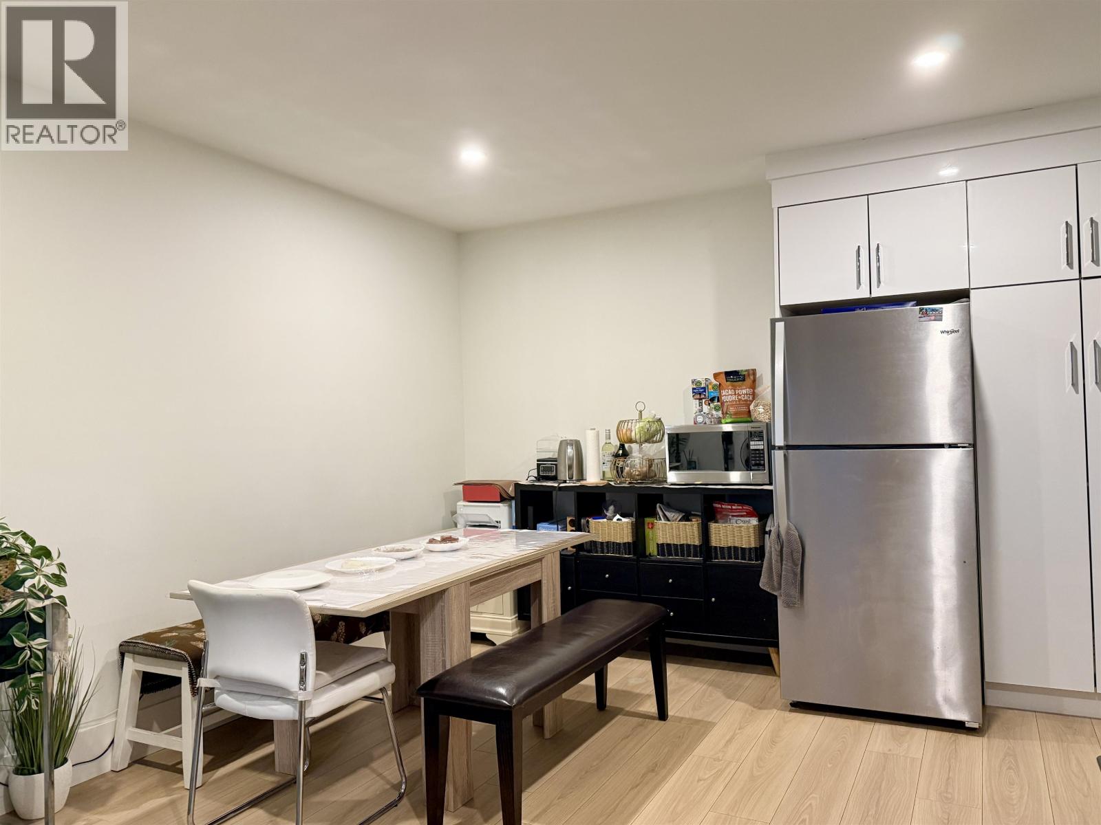 901 Jackson Crescent, New Westminster, British Columbia  V3L 4S1 - Photo 3 - R3085170