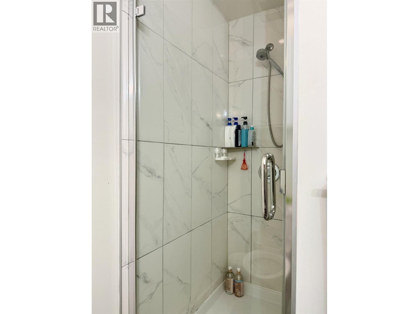 901 Jackson Crescent, New Westminster, British Columbia  V3L 4S1 - Photo 9 - R3085170