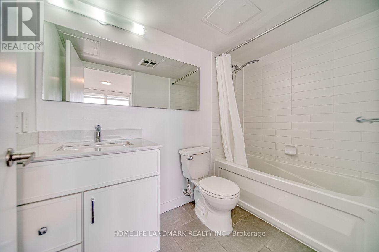 3701 - 15 Fort York Boulevard, Toronto, Ontario  M5V 3Y4 - Photo 22 - C12746790