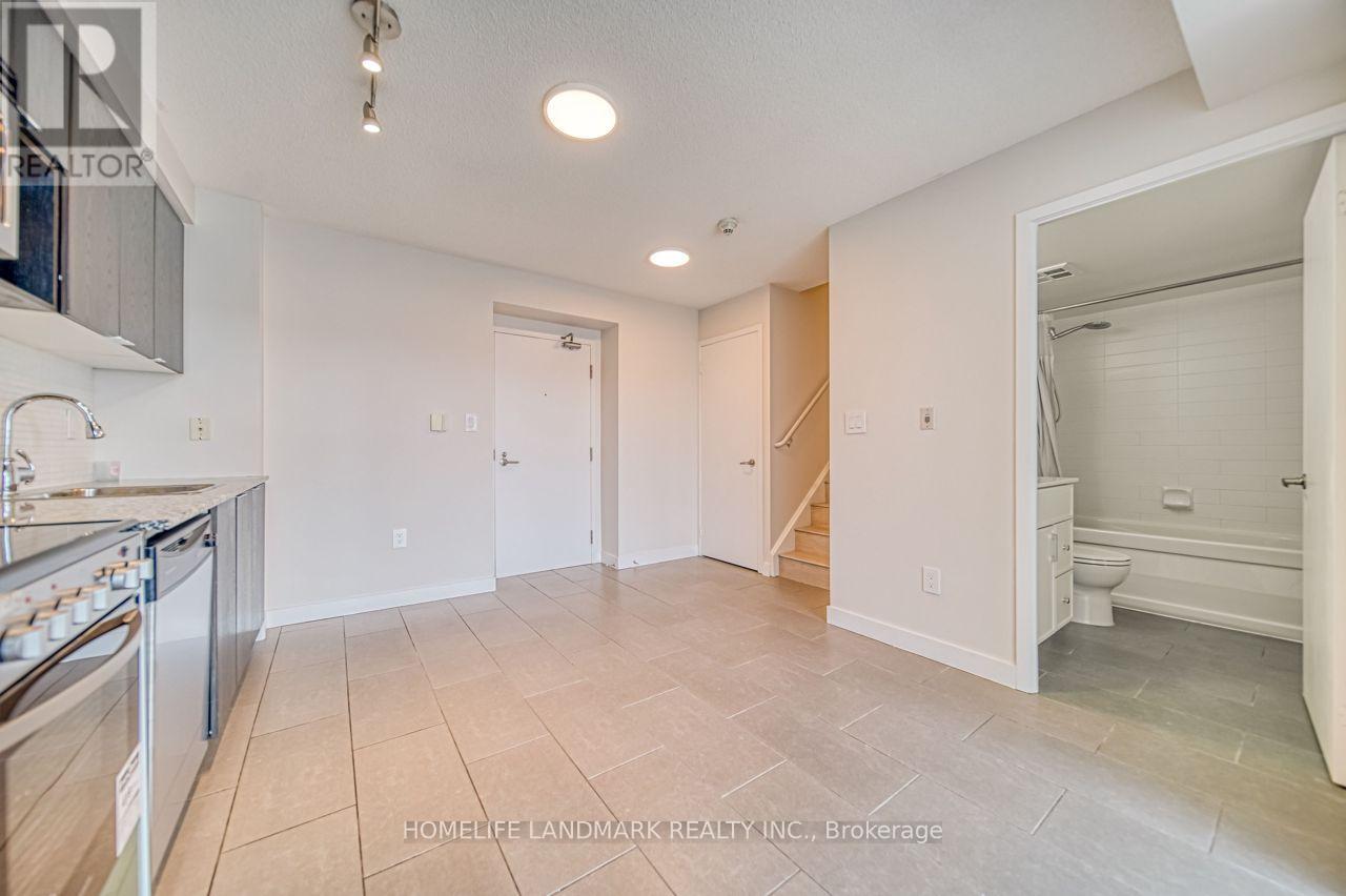 3701 - 15 Fort York Boulevard, Toronto, Ontario  M5V 3Y4 - Photo 6 - C12746790