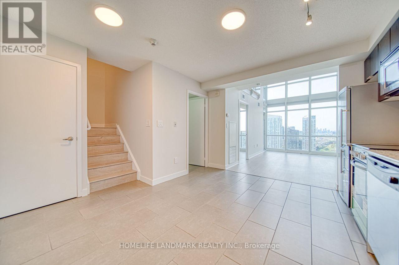 3701 - 15 Fort York Boulevard, Toronto, Ontario  M5V 3Y4 - Photo 7 - C12746790