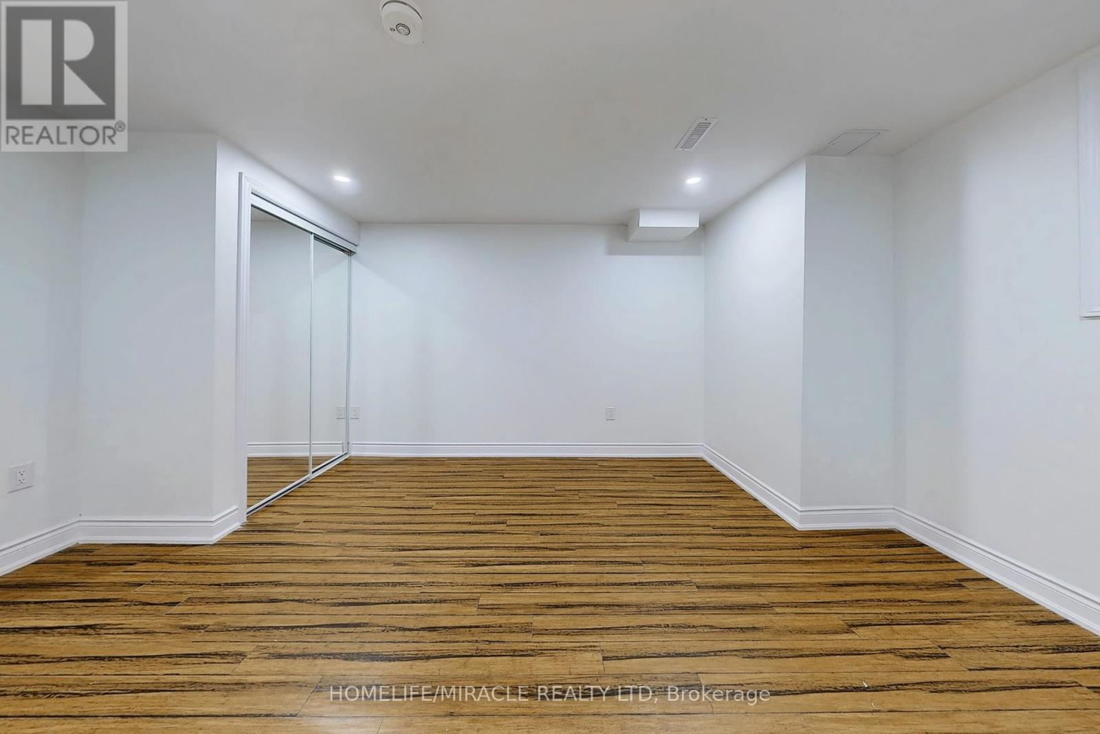 Bsmnt - 625 Symons Cross, Milton, Ontario  L9T 7S2 - Photo 21 - W12746784