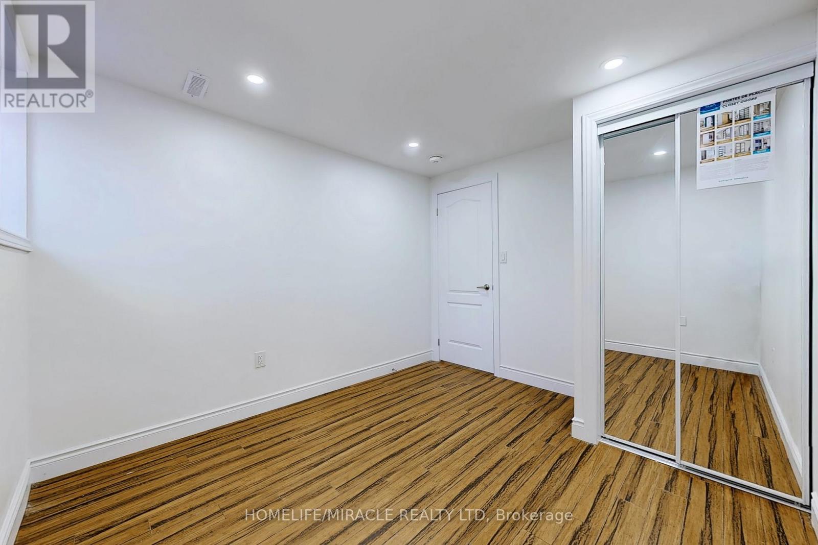 Bsmnt - 625 Symons Cross, Milton, Ontario  L9T 7S2 - Photo 24 - W12746784