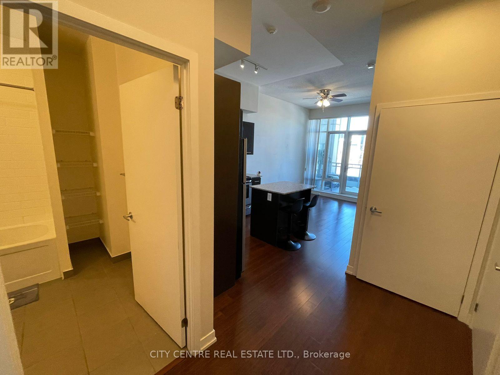 401 - 365 Prince Of Wales Drive, Mississauga, Ontario  L5B 0G6 - Photo 16 - W12746788