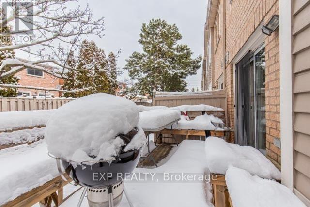 81 - 833 Scollard Court, Mississauga, Ontario  L5V 2B4 - Photo 10 - W12746794