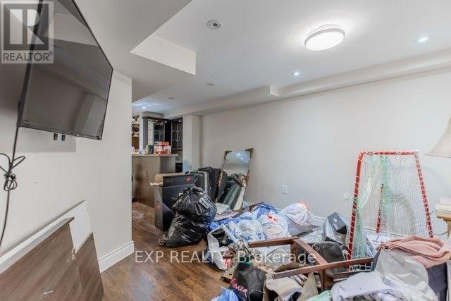 81 - 833 Scollard Court, Mississauga, Ontario  L5V 2B4 - Photo 14 - W12746794