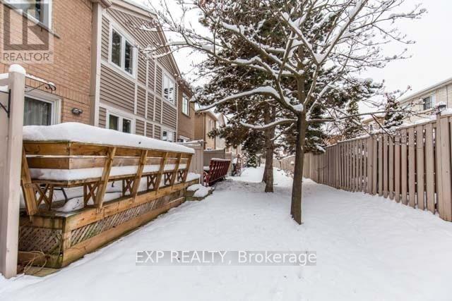 81 - 833 Scollard Court, Mississauga, Ontario  L5V 2B4 - Photo 6 - W12746794