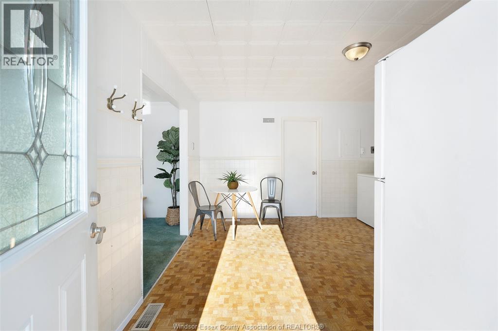 1331 Deer Run Road, Leamington, Ontario  N8H 3V7 - Photo 5 - 26002043