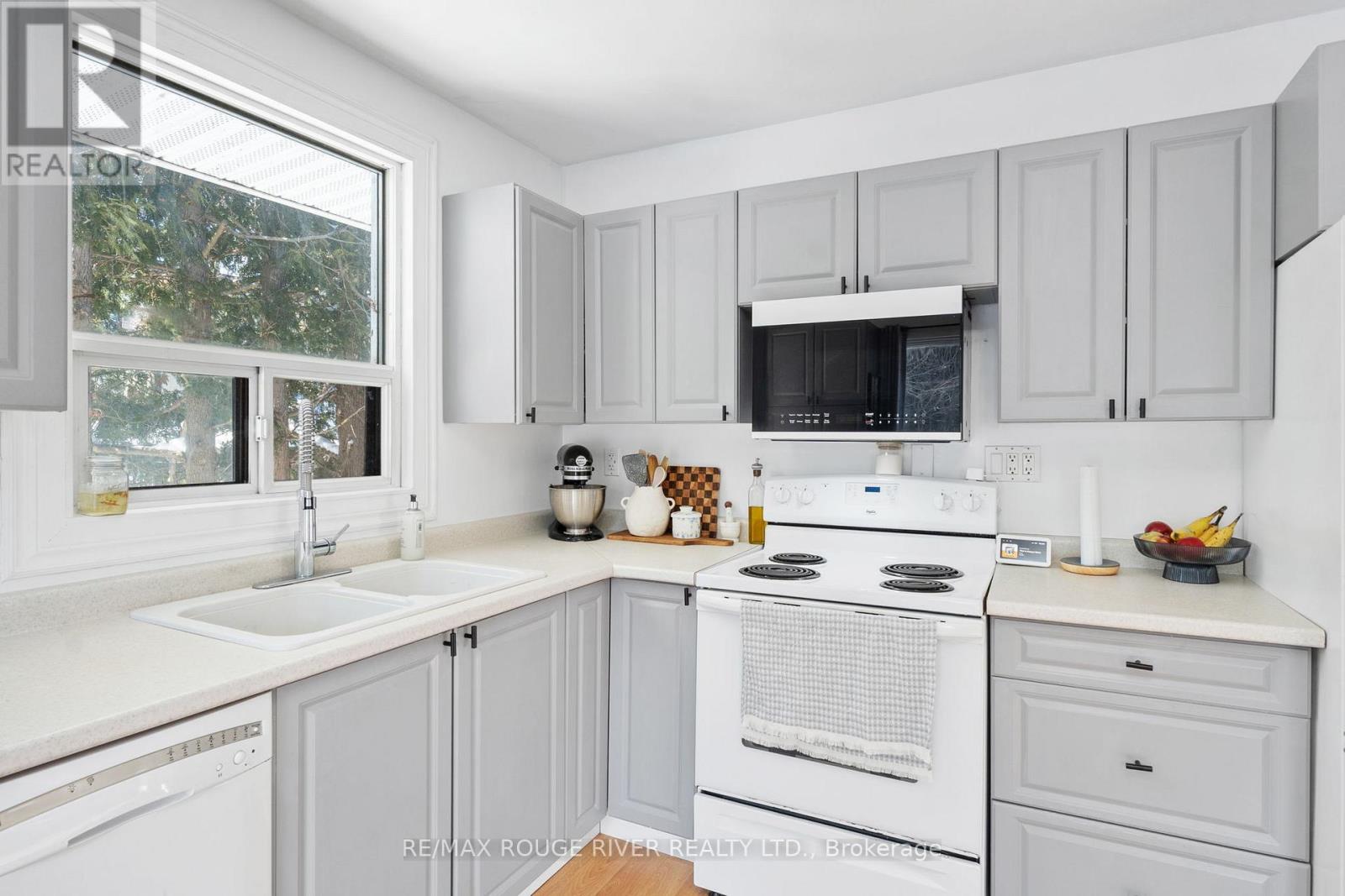 14 Durham Street S, Cramahe, Ontario  K0K 1S0 - Photo 2 - X12746802