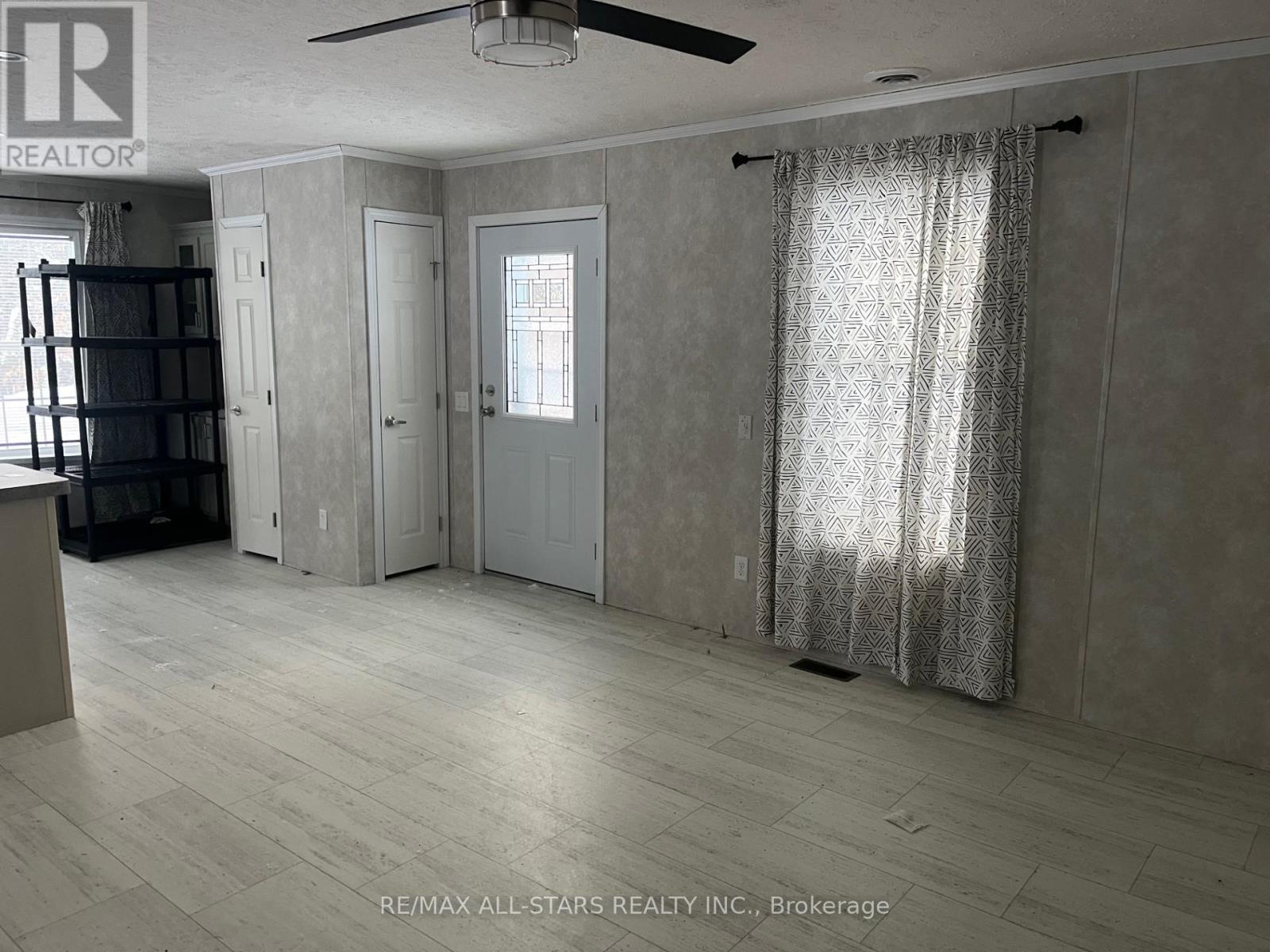 2406 South Portage Road, Huntsville, Ontario  P1H 2J3 - Photo 11 - X12746832