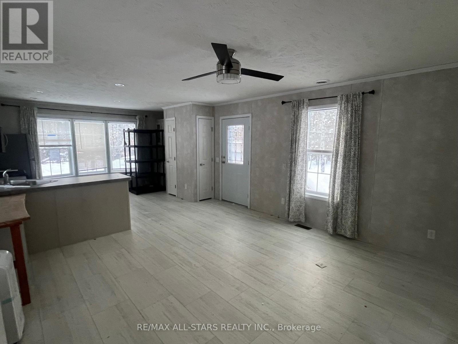 2406 South Portage Road, Huntsville, Ontario  P1H 2J3 - Photo 12 - X12746832