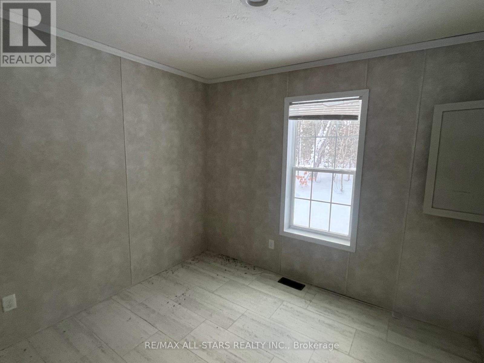 2406 South Portage Road, Huntsville, Ontario  P1H 2J3 - Photo 13 - X12746832