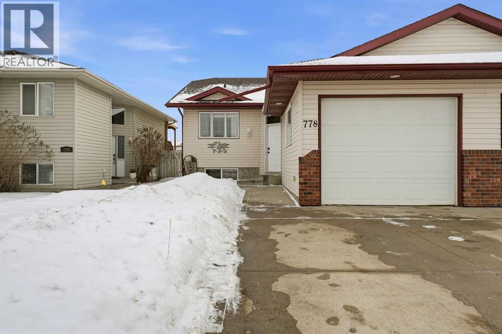 778 Lancaster Drive, Red Deer, Alberta  T4R 2S9 - Photo 3 - A2281512