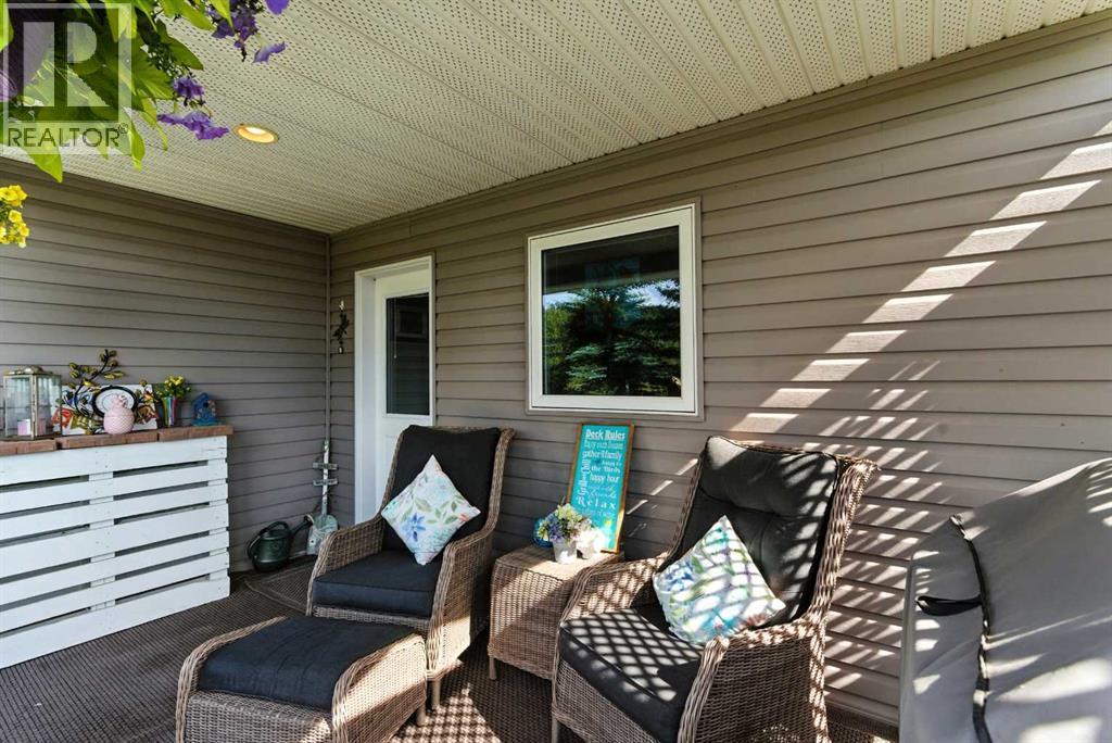 42 Valarosa Drive, Didsbury, Alberta  T0M 0W0 - Photo 8 - A2279455