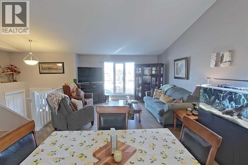 42 Valarosa Drive, Didsbury, Alberta  T0M 0W0 - Photo 16 - A2279455