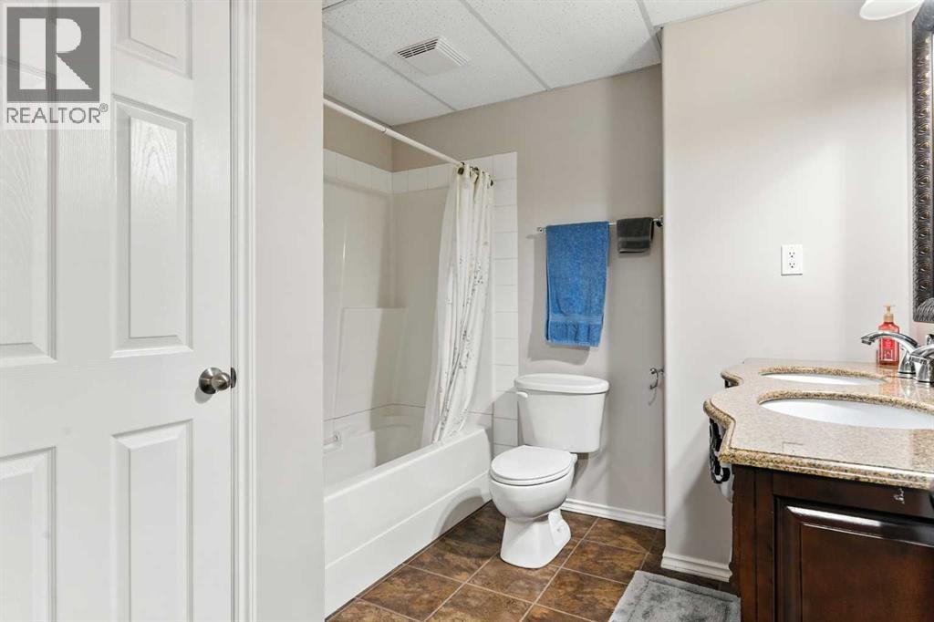 42 Valarosa Drive, Didsbury, Alberta  T0M 0W0 - Photo 30 - A2279455