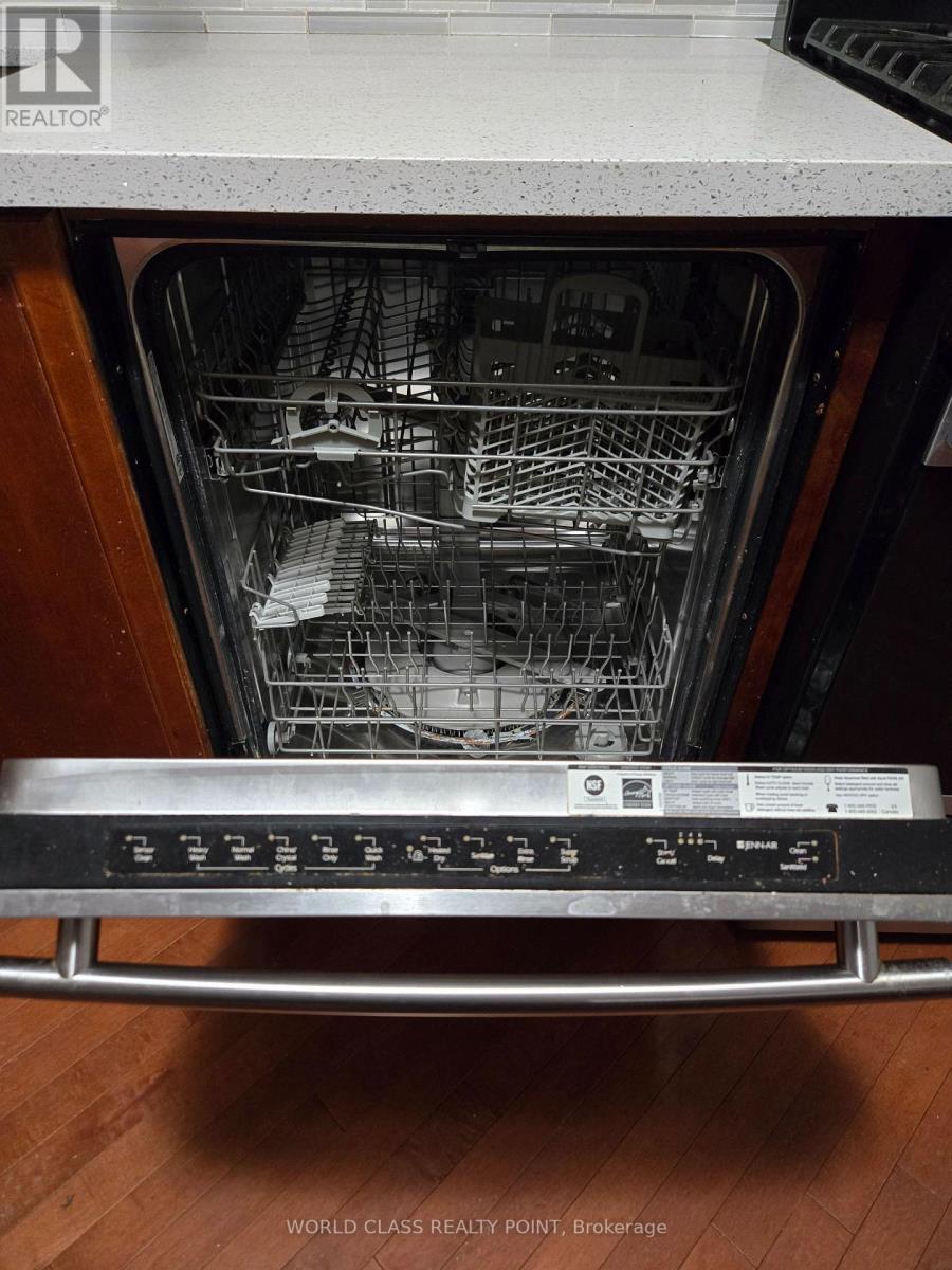 33 Rushbrooke Way, Ajax, Ontario  L1Z 2C4 - Photo 12 - E12643682