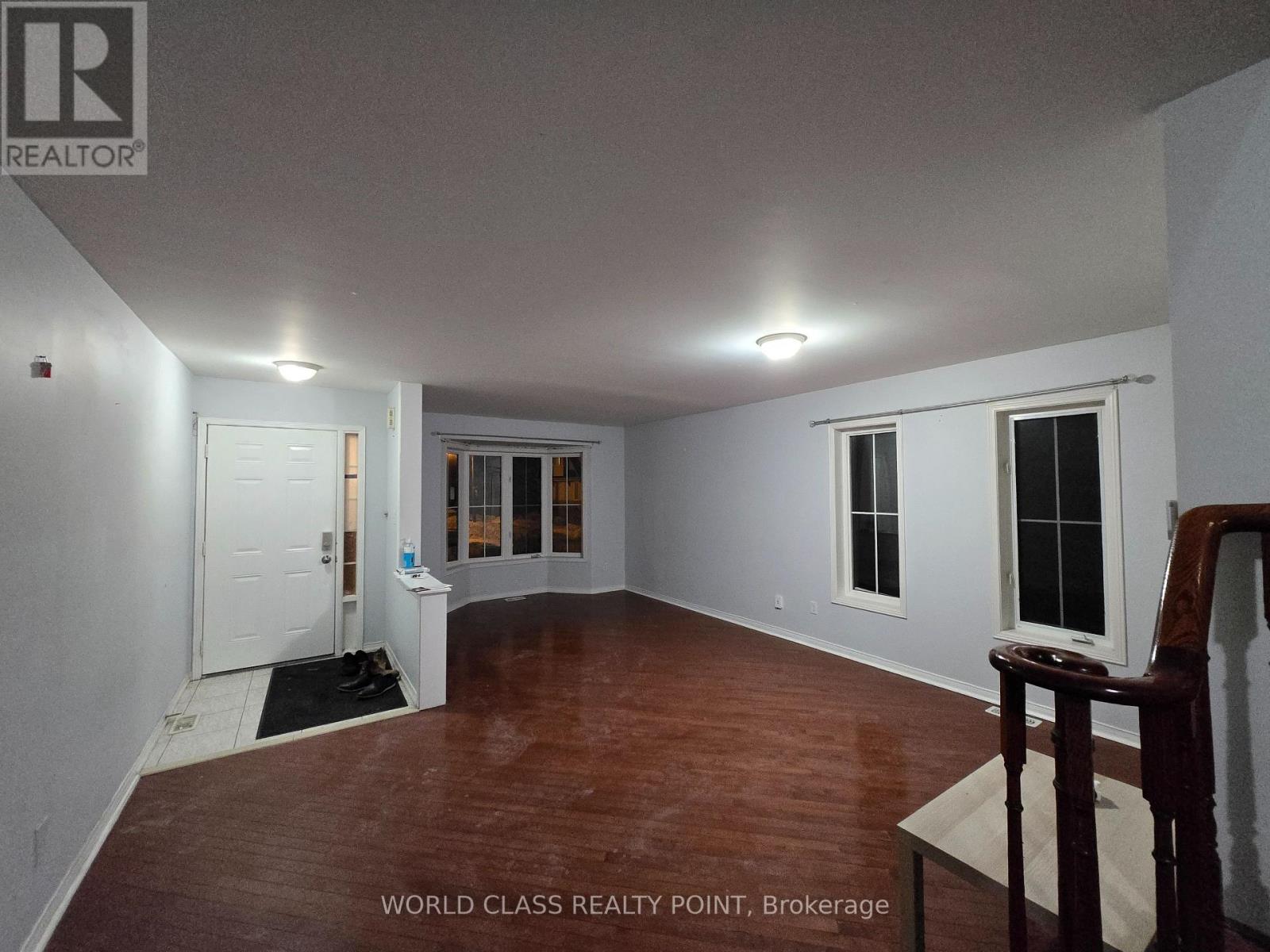 33 Rushbrooke Way, Ajax, Ontario  L1Z 2C4 - Photo 2 - E12643682