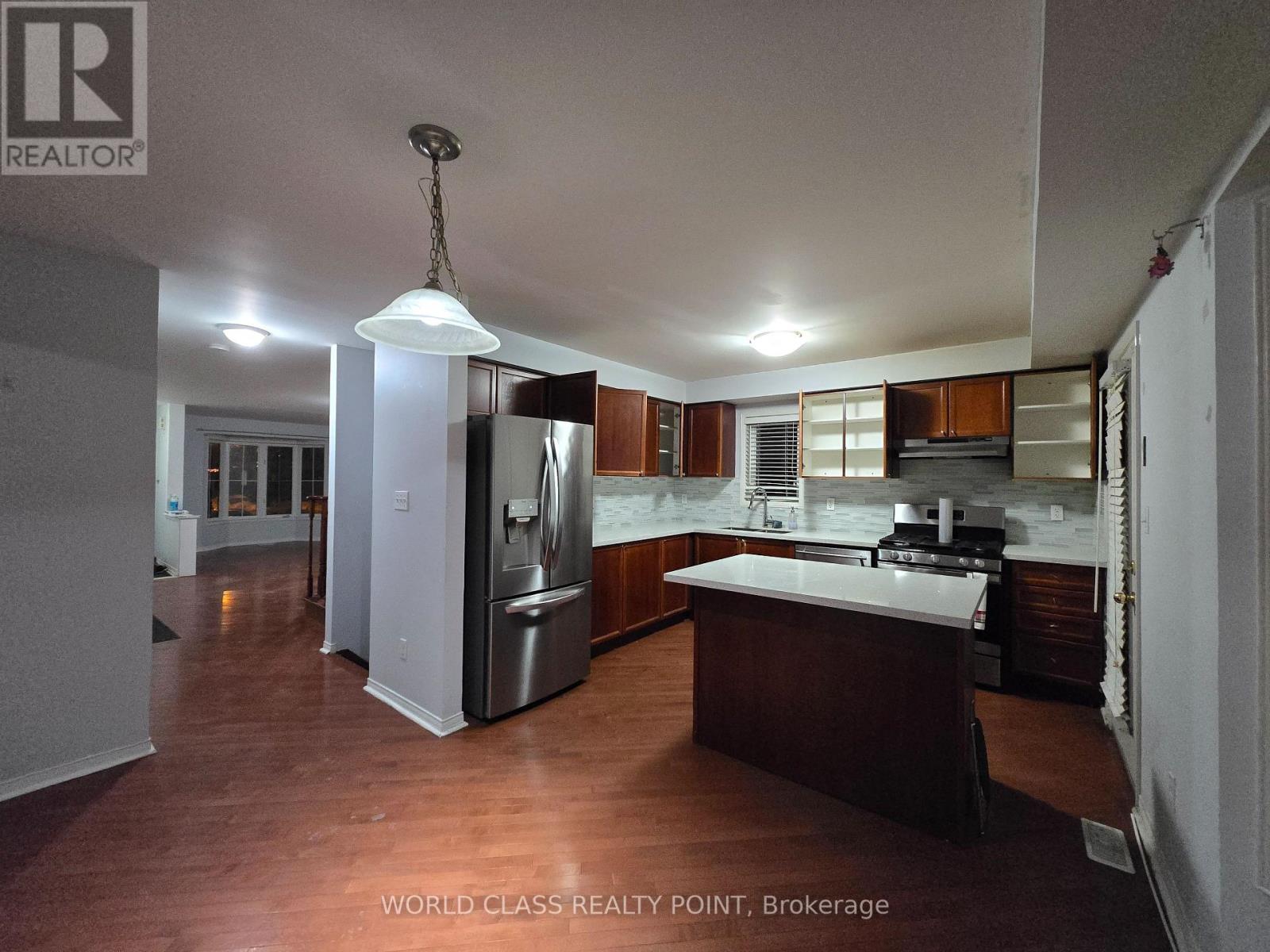 33 Rushbrooke Way, Ajax, Ontario  L1Z 2C4 - Photo 4 - E12643682