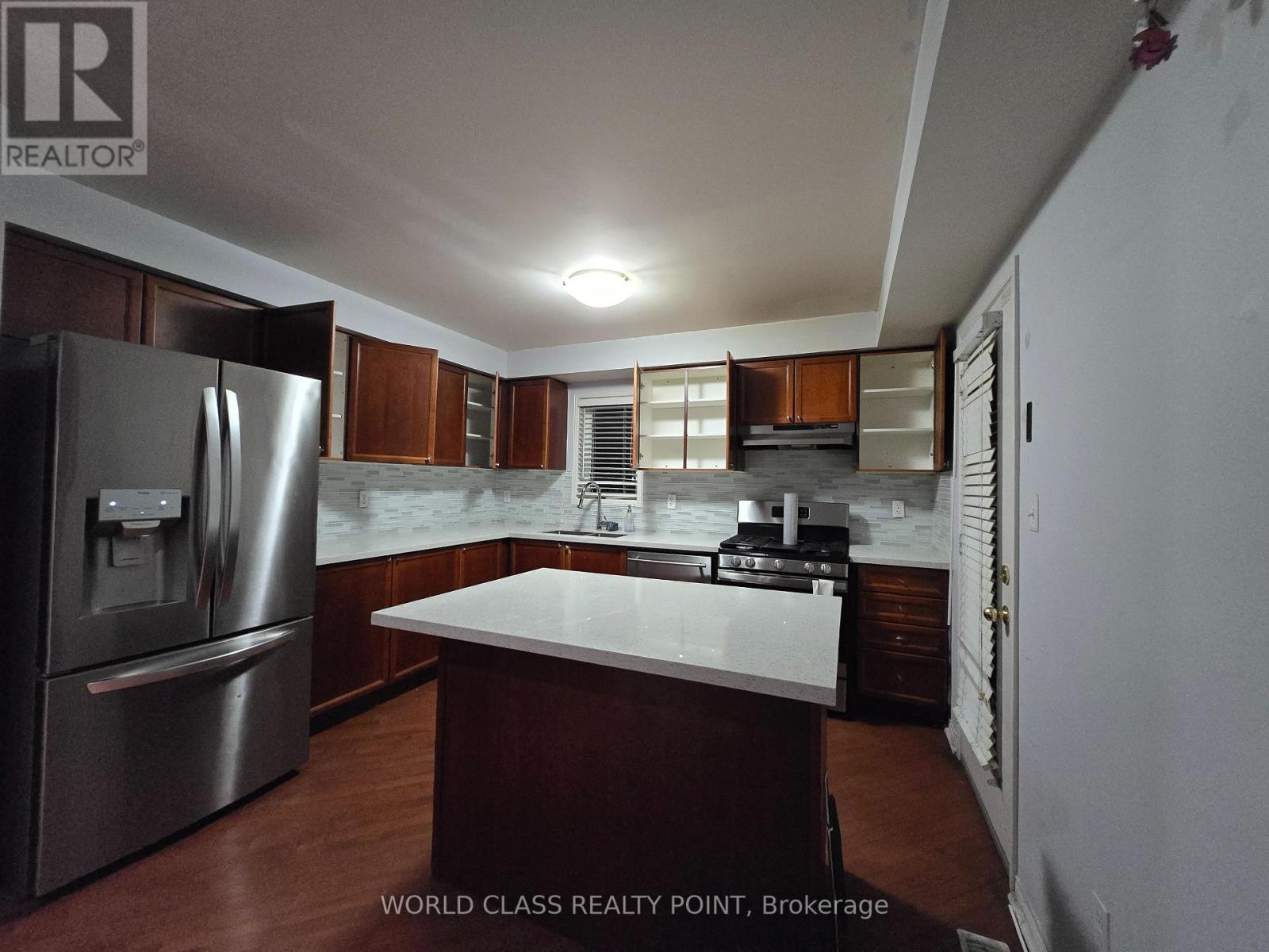 33 Rushbrooke Way, Ajax, Ontario  L1Z 2C4 - Photo 5 - E12643682