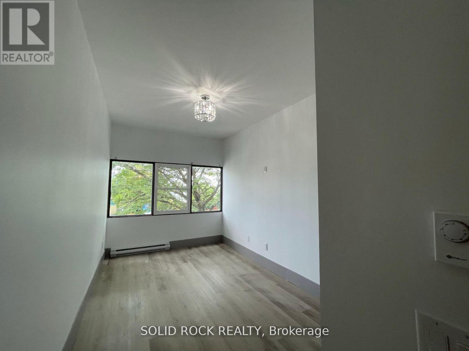 206 - 48 King Street E, Brockville, Ontario  K6V 1B1 - Photo 13 - X12746810