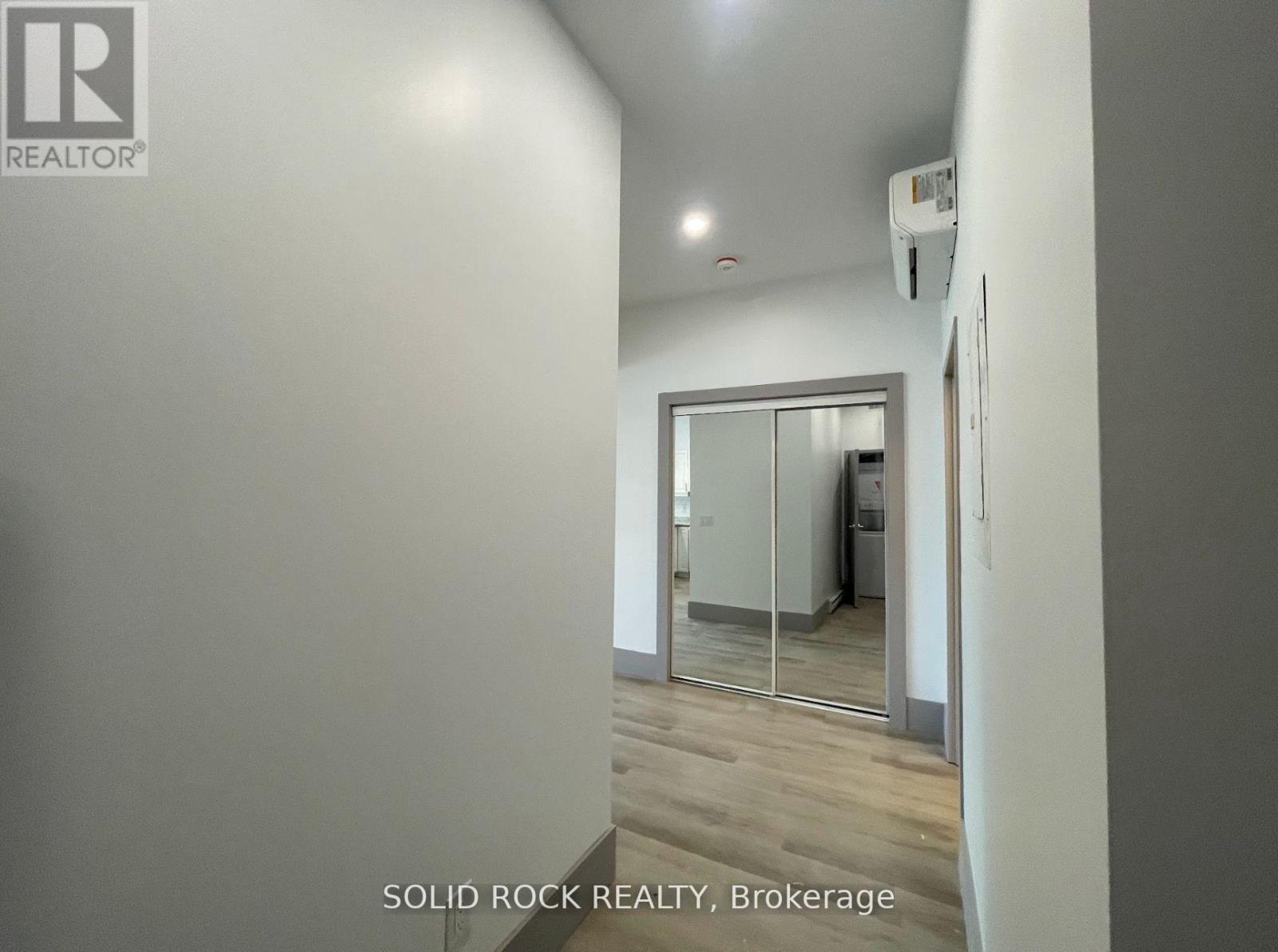 206 - 48 King Street E, Brockville, Ontario  K6V 1B1 - Photo 5 - X12746810