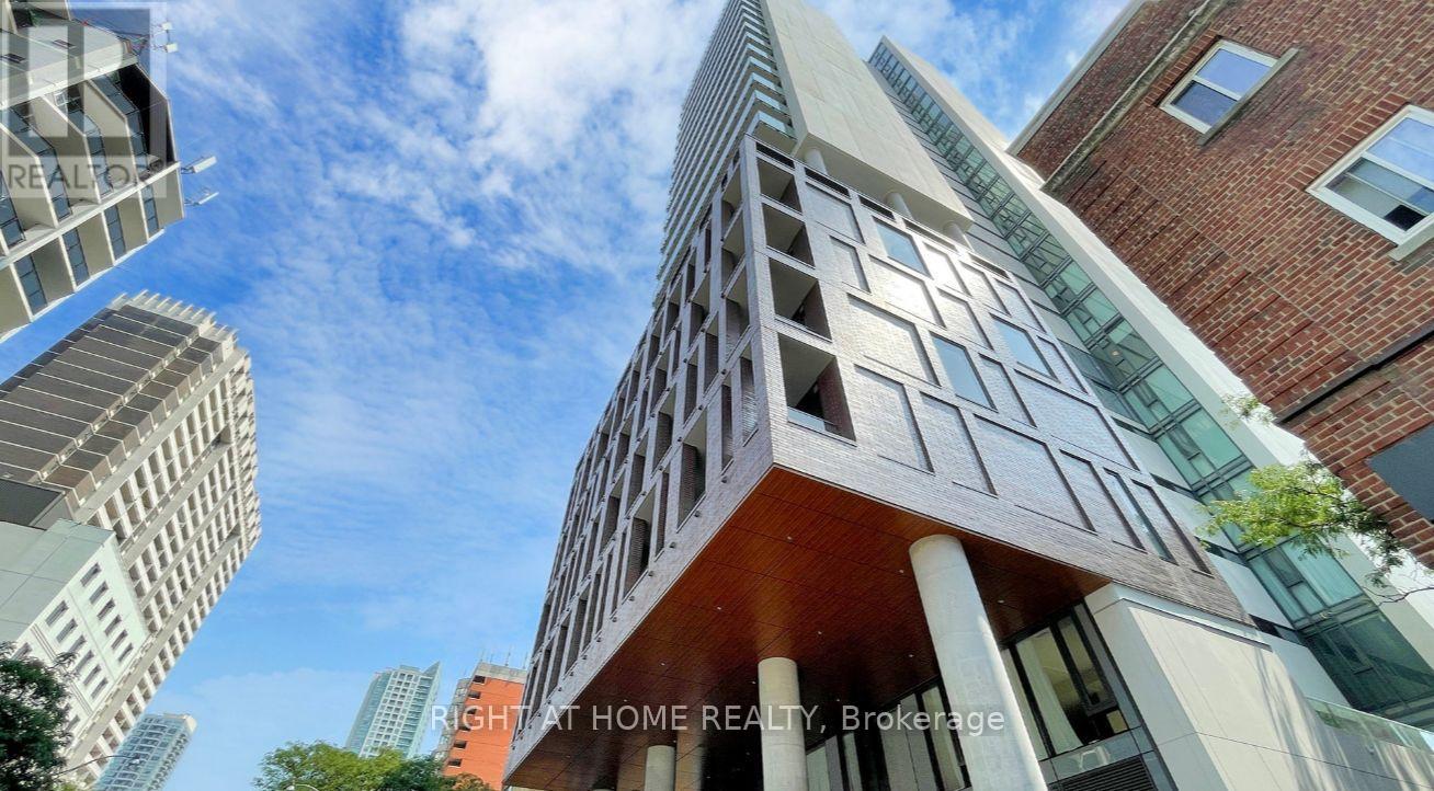 607 - 81 WELLESLEY STREET E, Toronto, Ontario