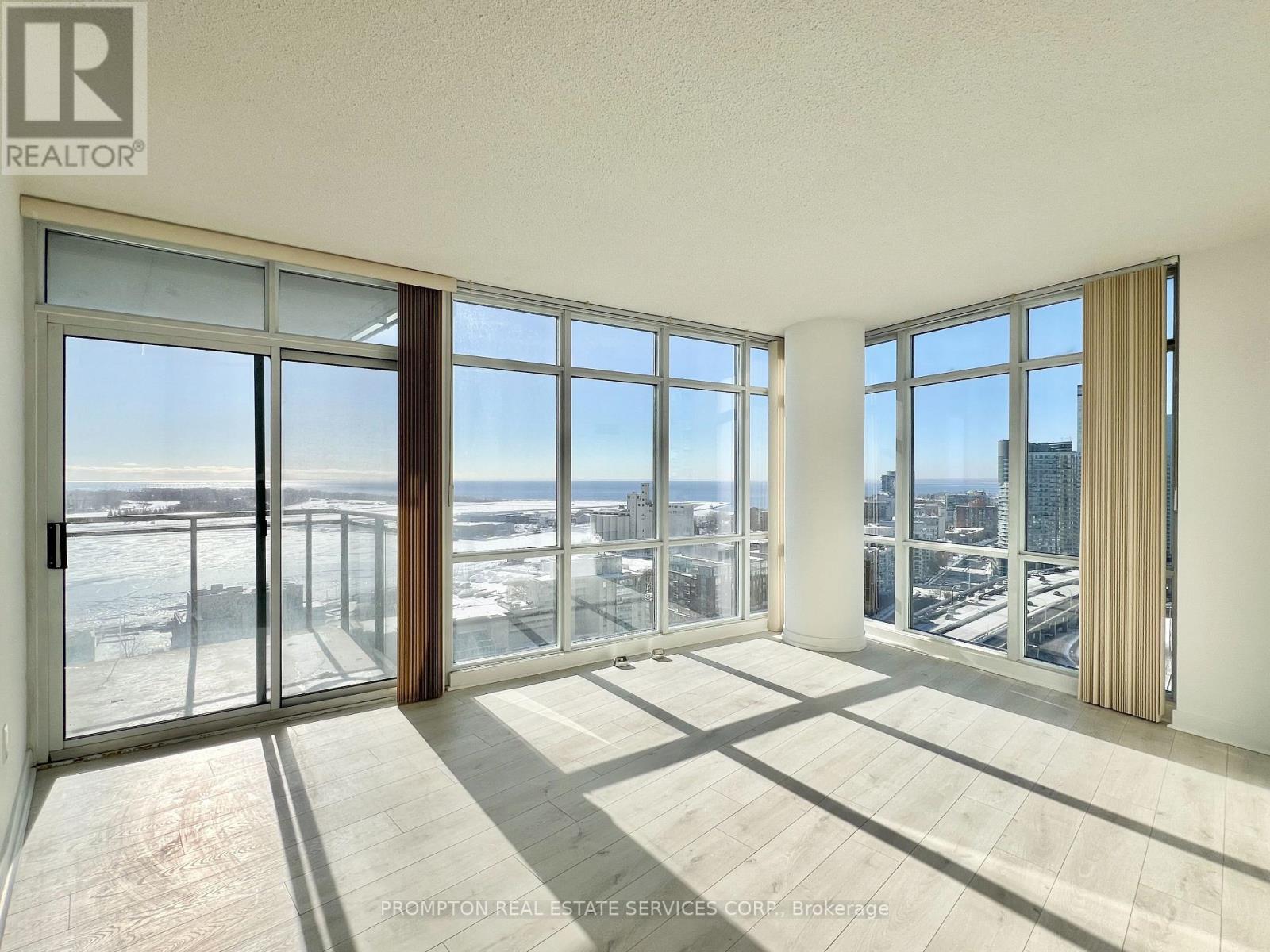 2715 - 11 Brunel Court, Toronto, Ontario  M5V 3Y3 - Photo 2 - C12746814