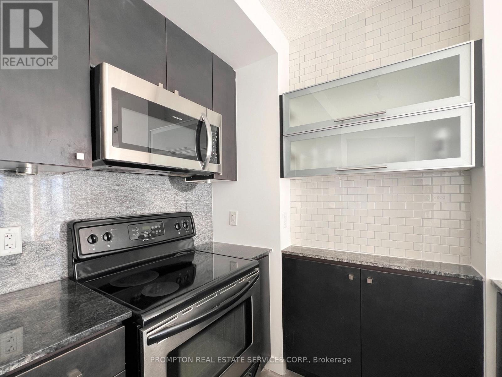 2715 - 11 Brunel Court, Toronto, Ontario  M5V 3Y3 - Photo 20 - C12746814