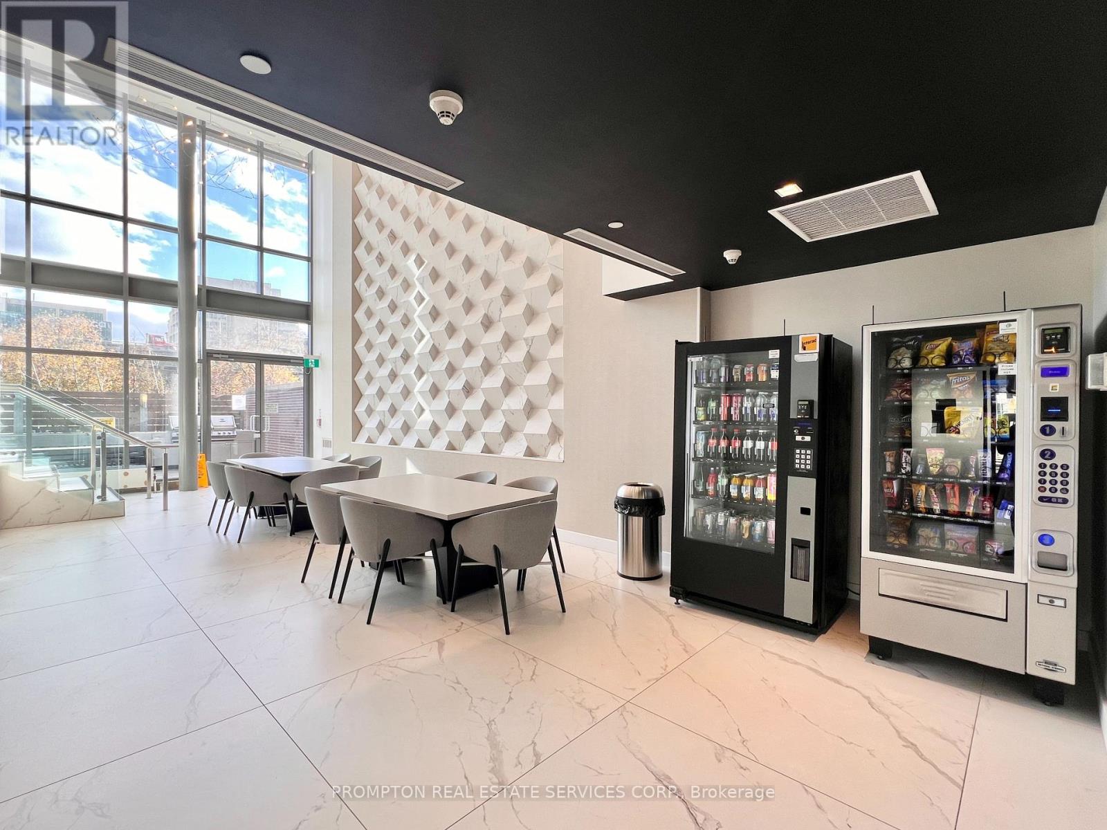 2715 - 11 Brunel Court, Toronto, Ontario  M5V 3Y3 - Photo 38 - C12746814