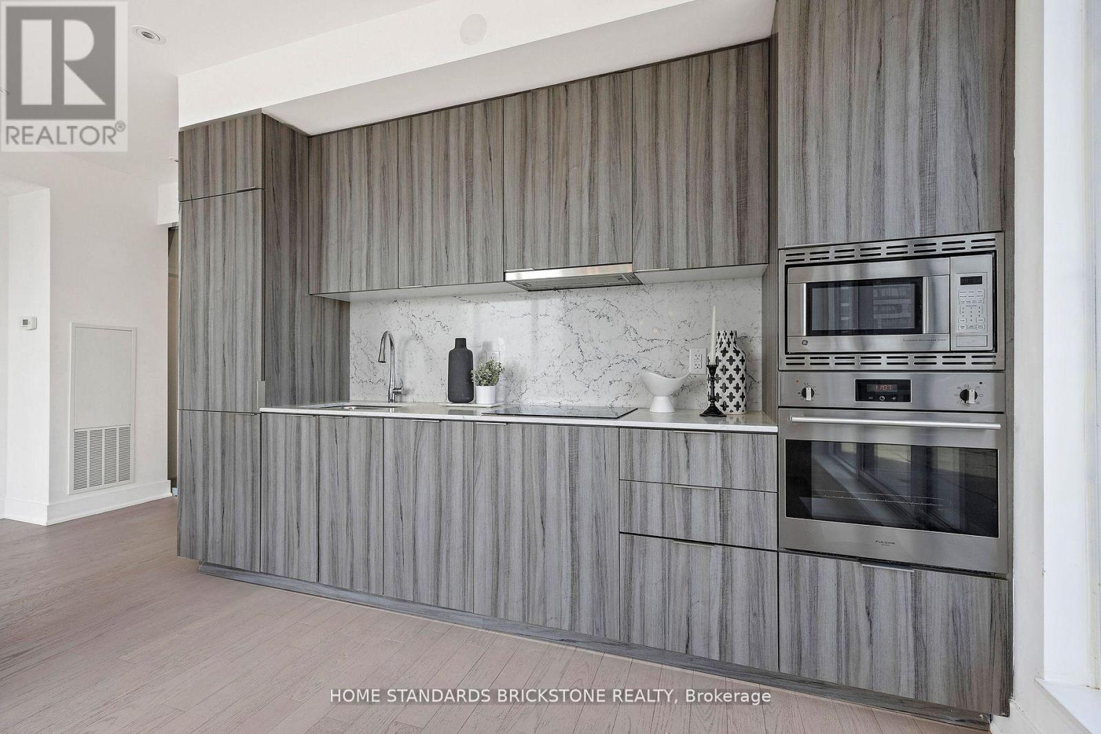 3907 - 955 Bay Street, Toronto, Ontario  M5S 0C6 - Photo 9 - C12746836