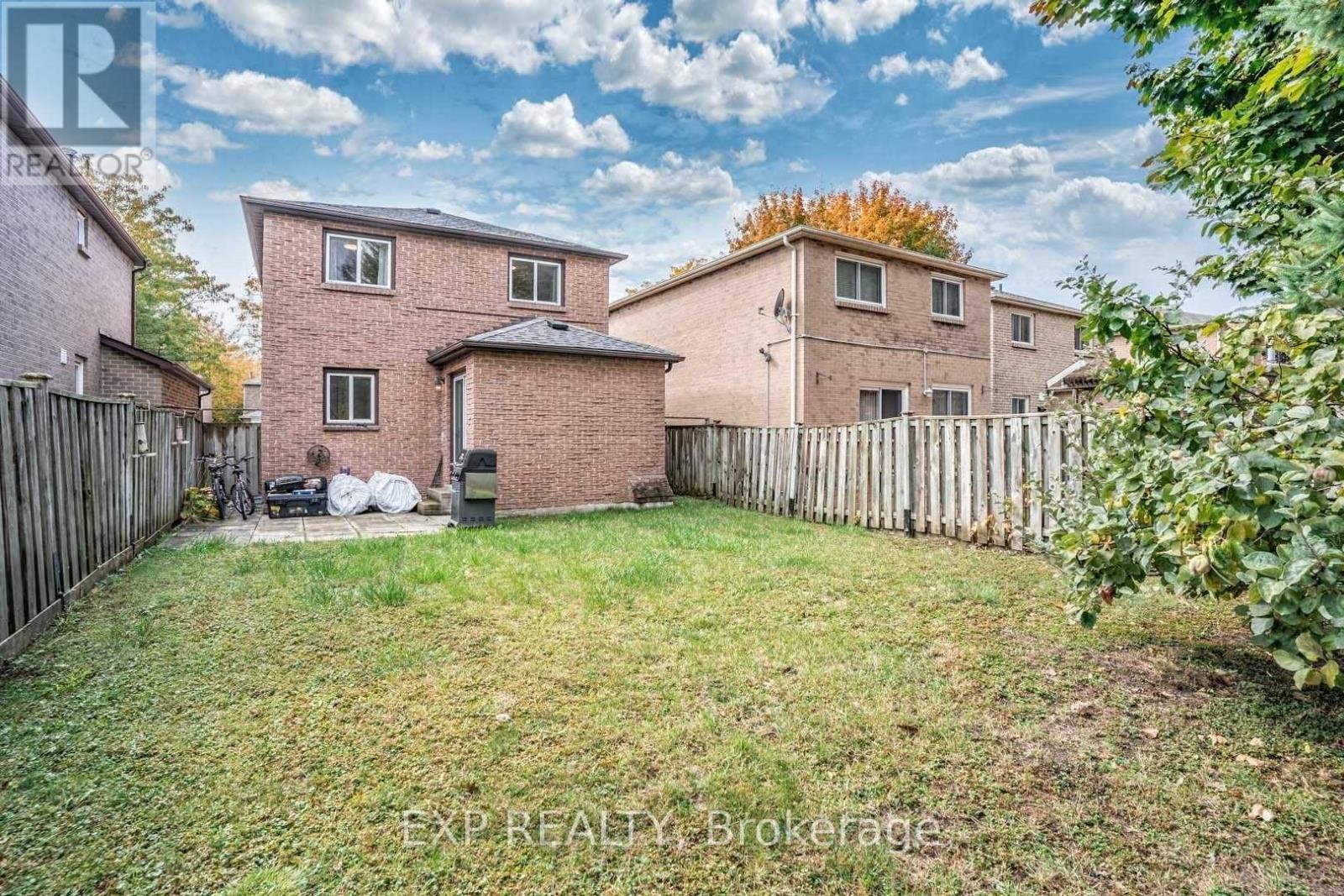 Main - 63 Barrett Crescent, Ajax, Ontario  L1T 2C5 - Photo 2 - E12746824