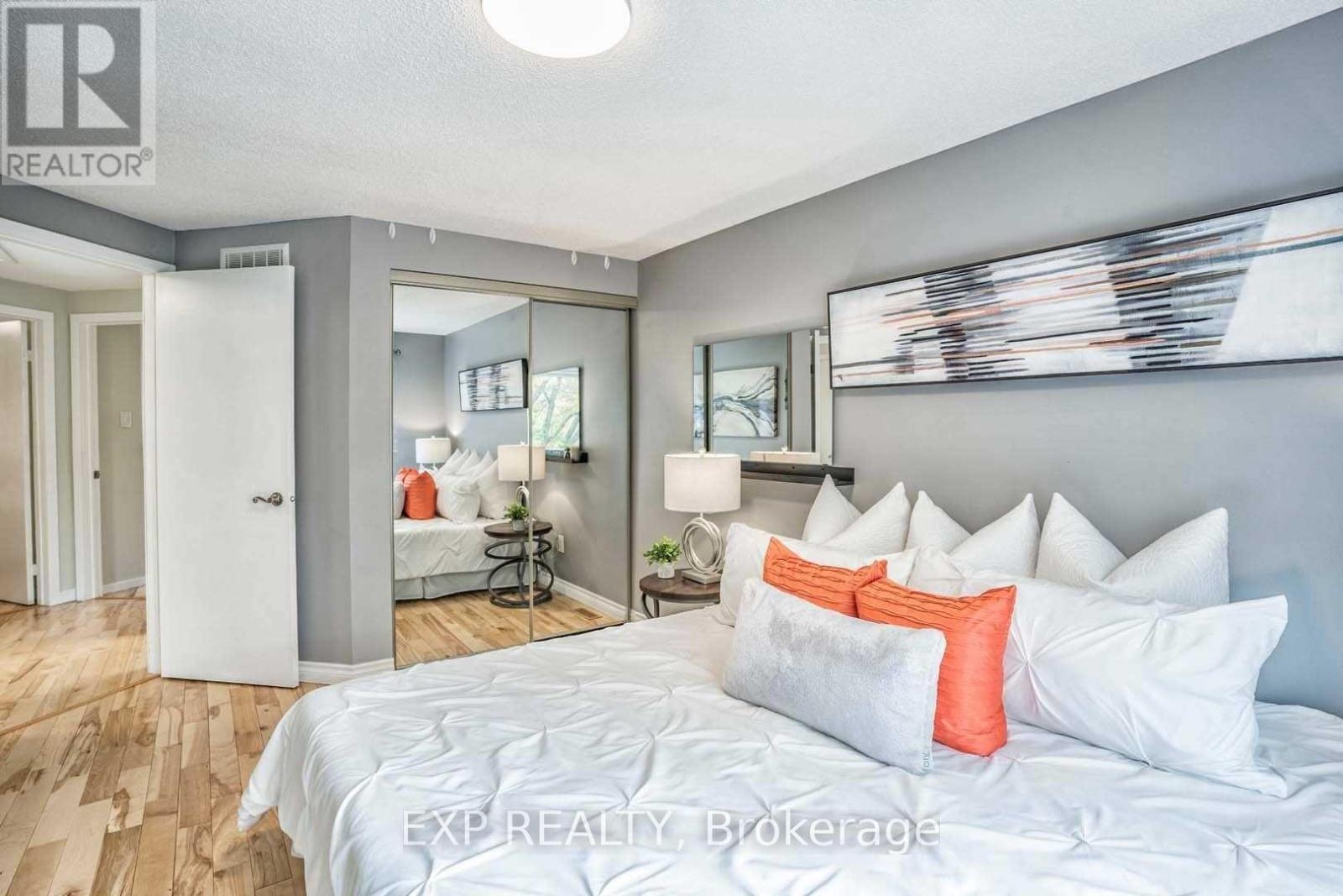 Main - 63 Barrett Crescent, Ajax, Ontario  L1T 2C5 - Photo 6 - E12746824