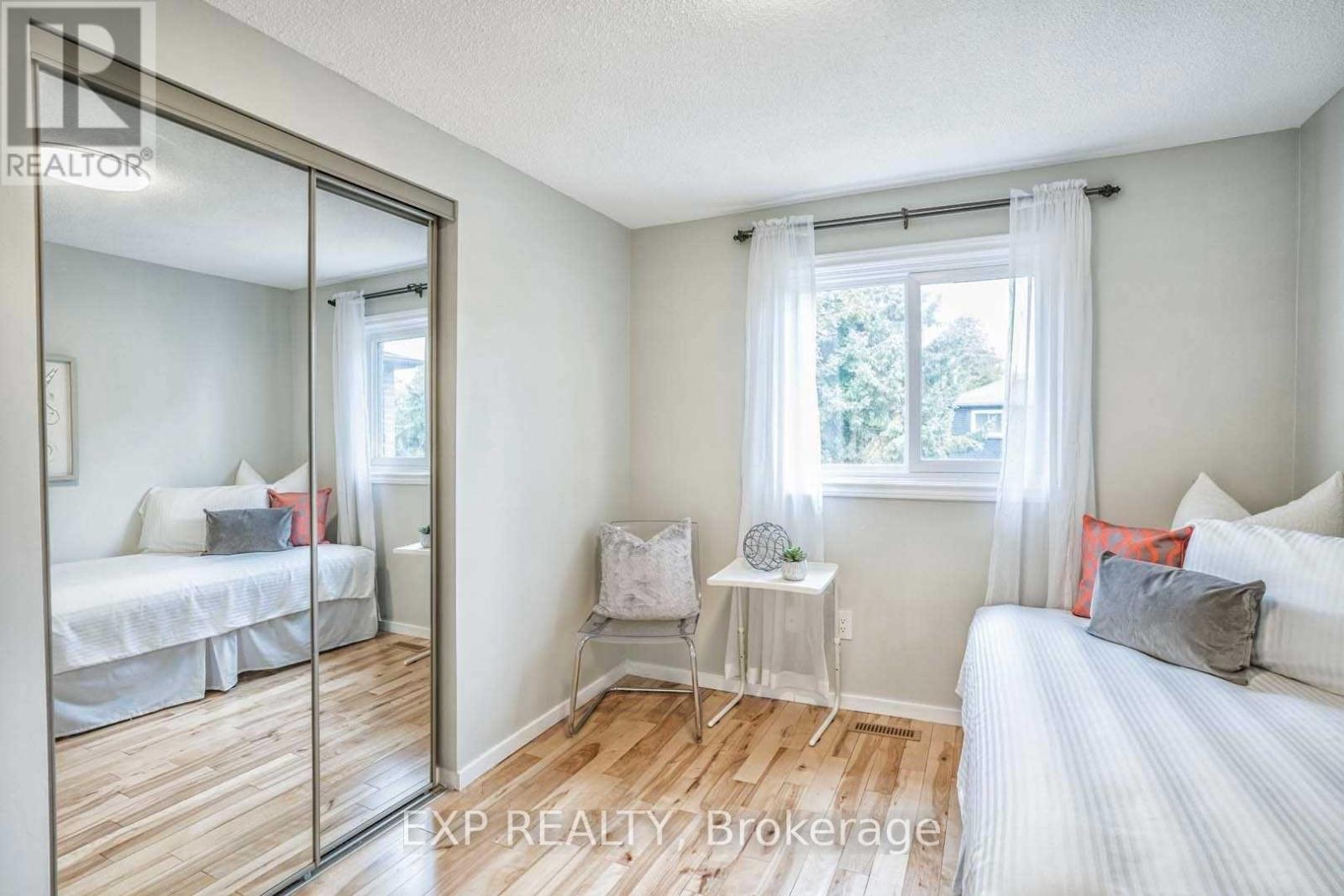 Main - 63 Barrett Crescent, Ajax, Ontario  L1T 2C5 - Photo 7 - E12746824