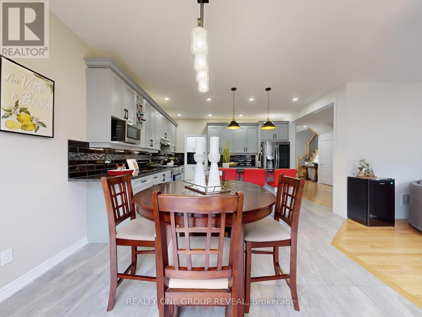 58 Busato Drive, Whitchurch-Stouffville, Ontario  L4A 4V4 - Photo 11 - N12746808