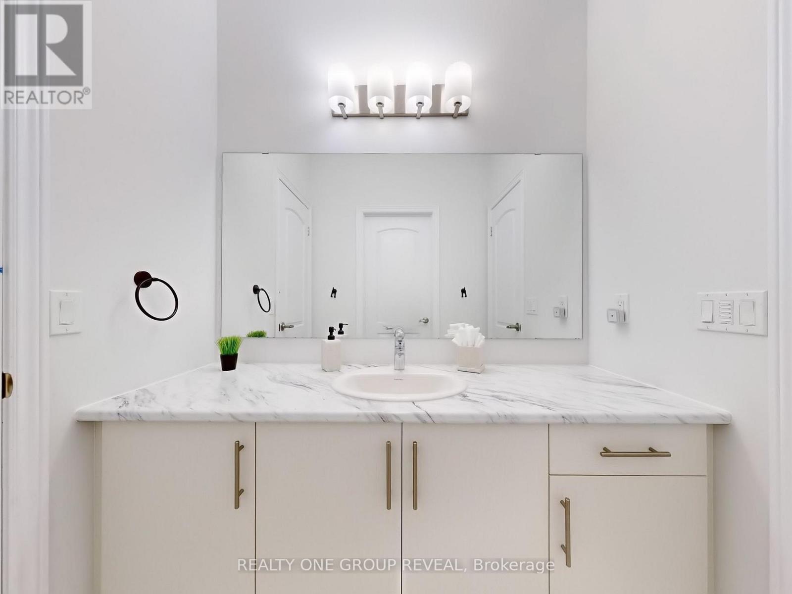 58 Busato Drive, Whitchurch-Stouffville, Ontario  L4A 4V4 - Photo 34 - N12746808