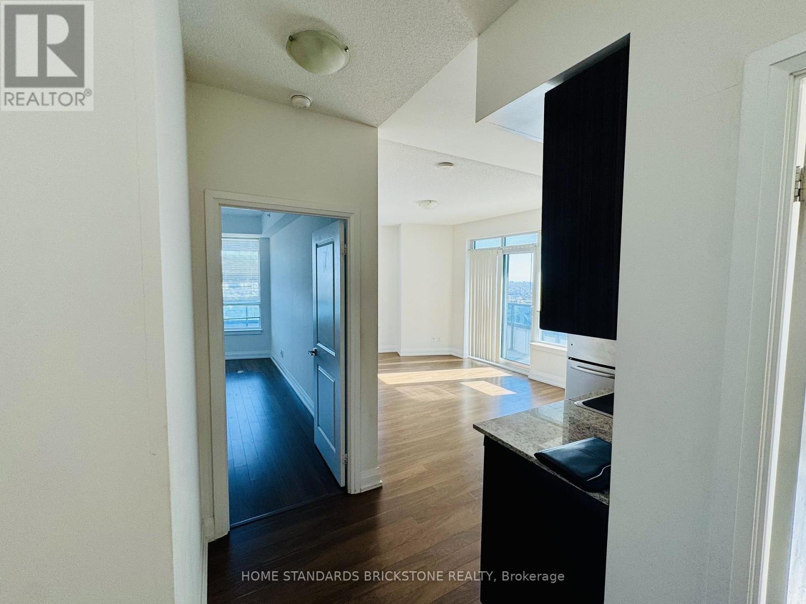 2201 - 7171 Yonge Street, Markham, Ontario  L3T 0C5 - Photo 4 - N12746830