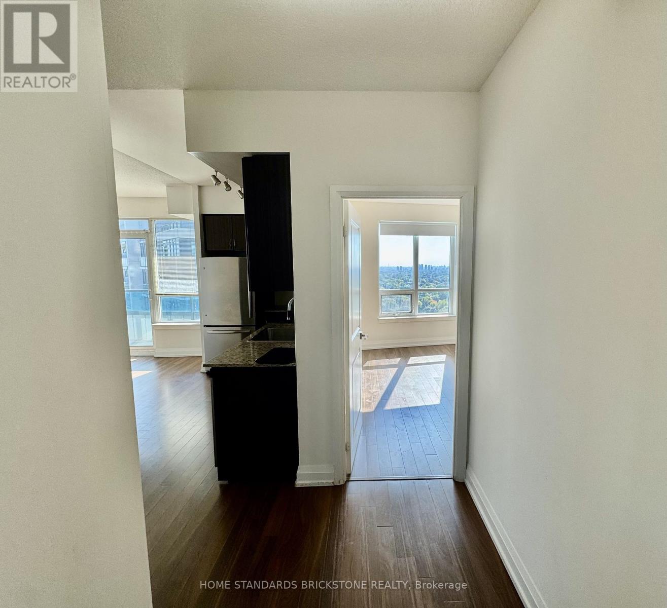 2201 - 7171 Yonge Street, Markham, Ontario  L3T 0C5 - Photo 3 - N12746830