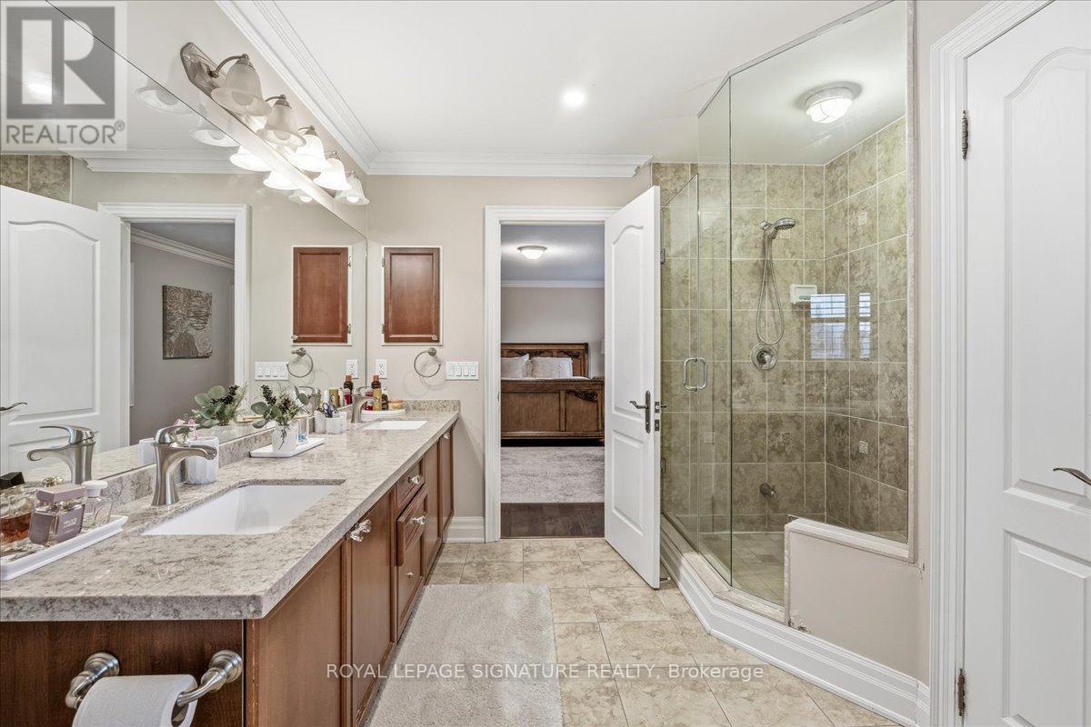 1268 Kestell Boulevard, Oakville, Ontario  L6H 0B3 - Photo 20 - W12746816