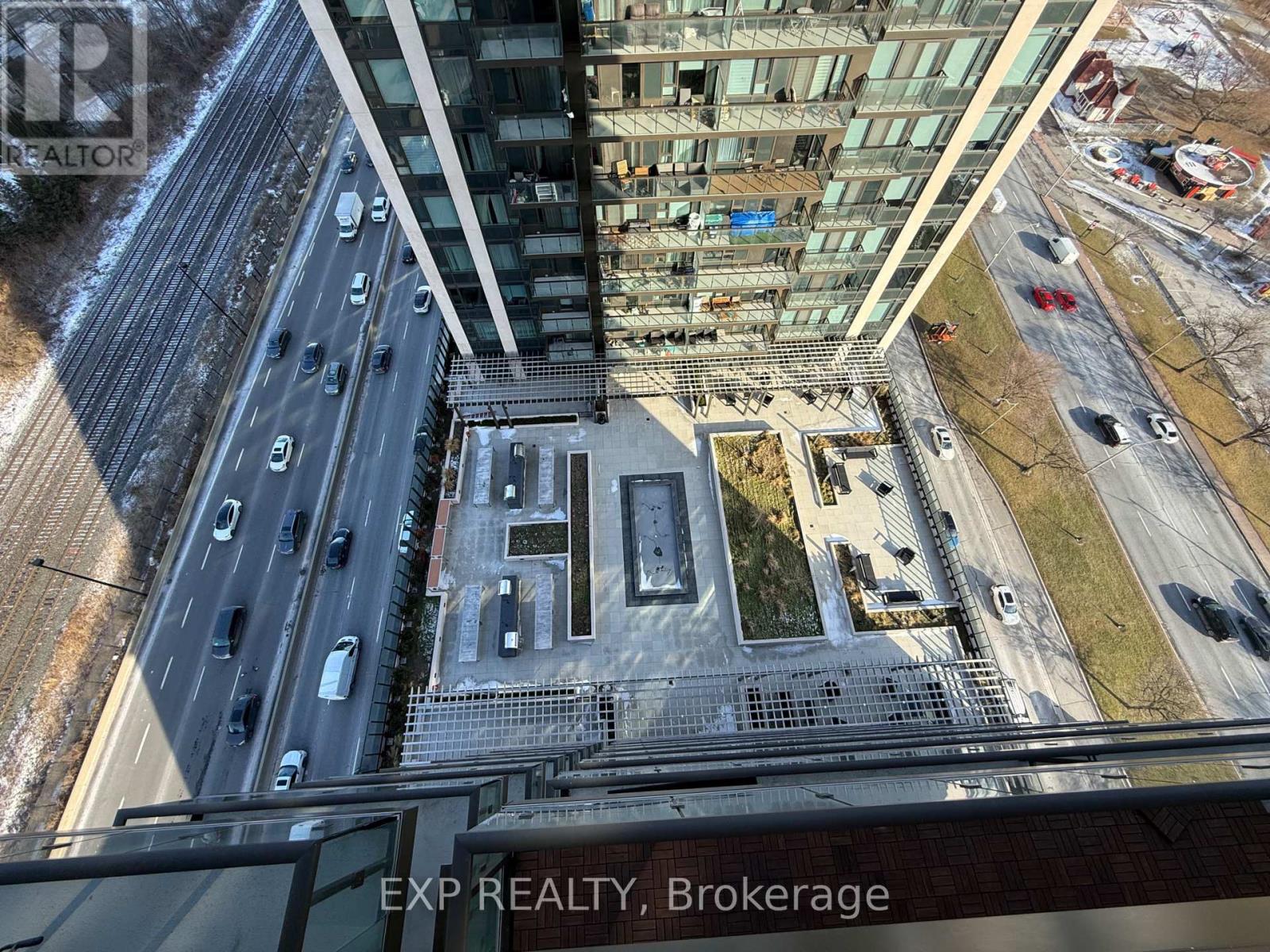 2305 - 1928 Lakeshore Boulevard W, Toronto, Ontario  M6S 0B1 - Photo 24 - W12746818