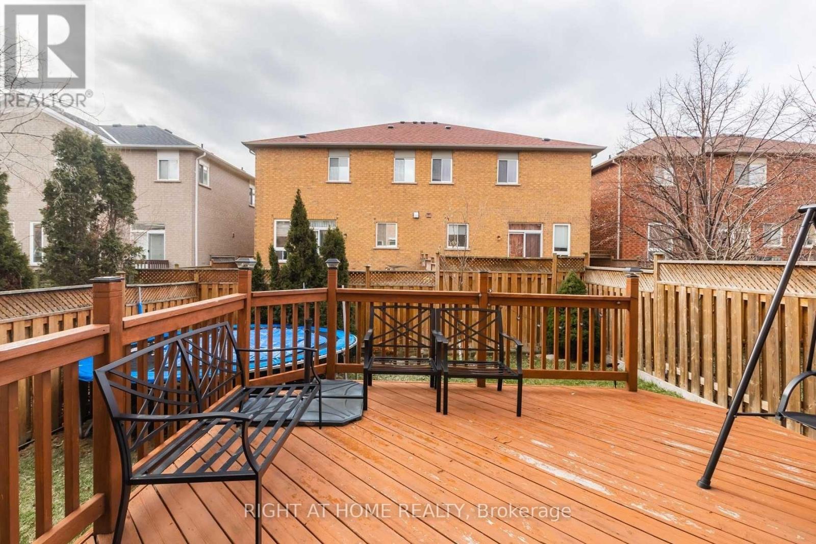 4808 Yorkshire Avenue, Mississauga, Ontario  L4Z 4H3 - Photo 31 - W12746820