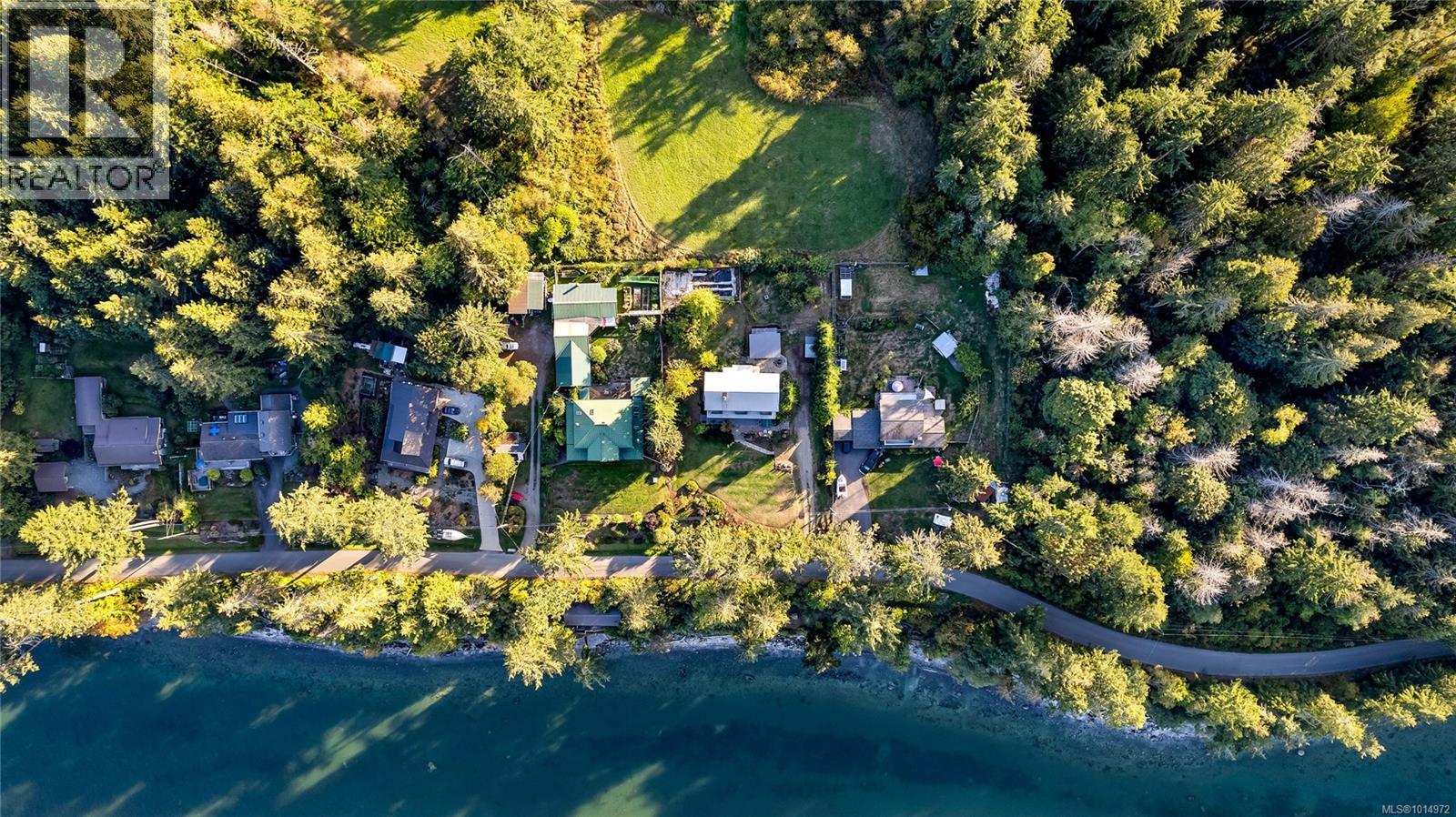 1214 North Beach Rd, Salt Spring, British Columbia  V8K 1B3 - Photo 2 - 1014972