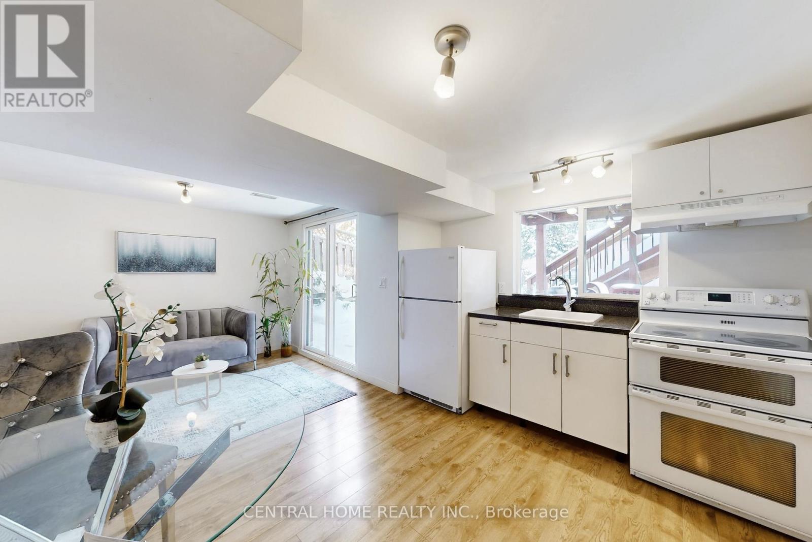 30 Moffat Crescent E, Aurora, Ontario  L4G 4Z8 - Photo 43 - N12659972