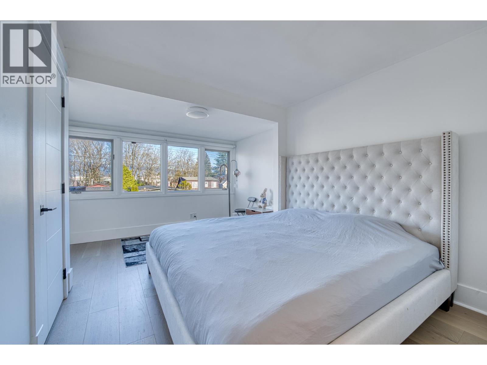 Listing Picture 17 of 32 : 4377 W 12TH AVENUE, Vancouver / 溫哥華 - 魯藝地產 Yvonne Lu Group - MLS Medallion Club Member